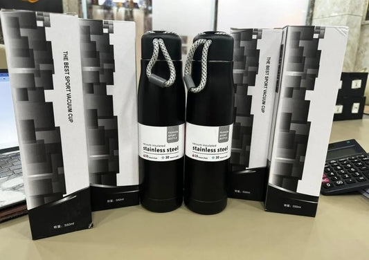 Vacuum Insulated Stainless Steel Water Bottle